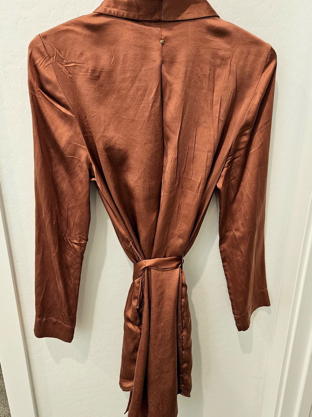 Cuyana Silk Wrap Robe In Rust - Picture 2 of 5